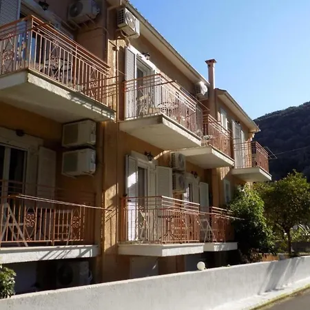 Апартаменты Afrodite 17 Spacious Apartment *