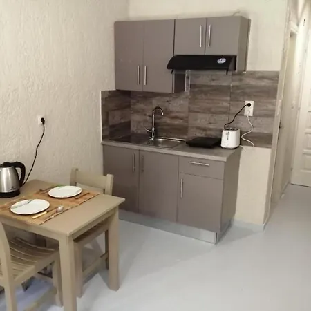 Afrodite 17 Spacious Apartment Апартаменты