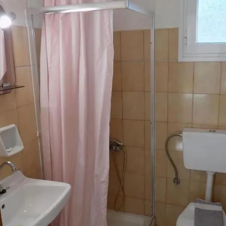 Afrodite 17 Spacious Apartment * Agia Efimia