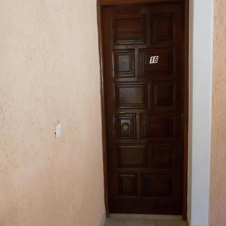 Appartamento Afrodite 17 Spacious Apartment *